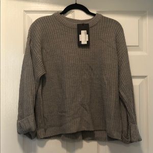 Gray loose fitted sweater size small NWT